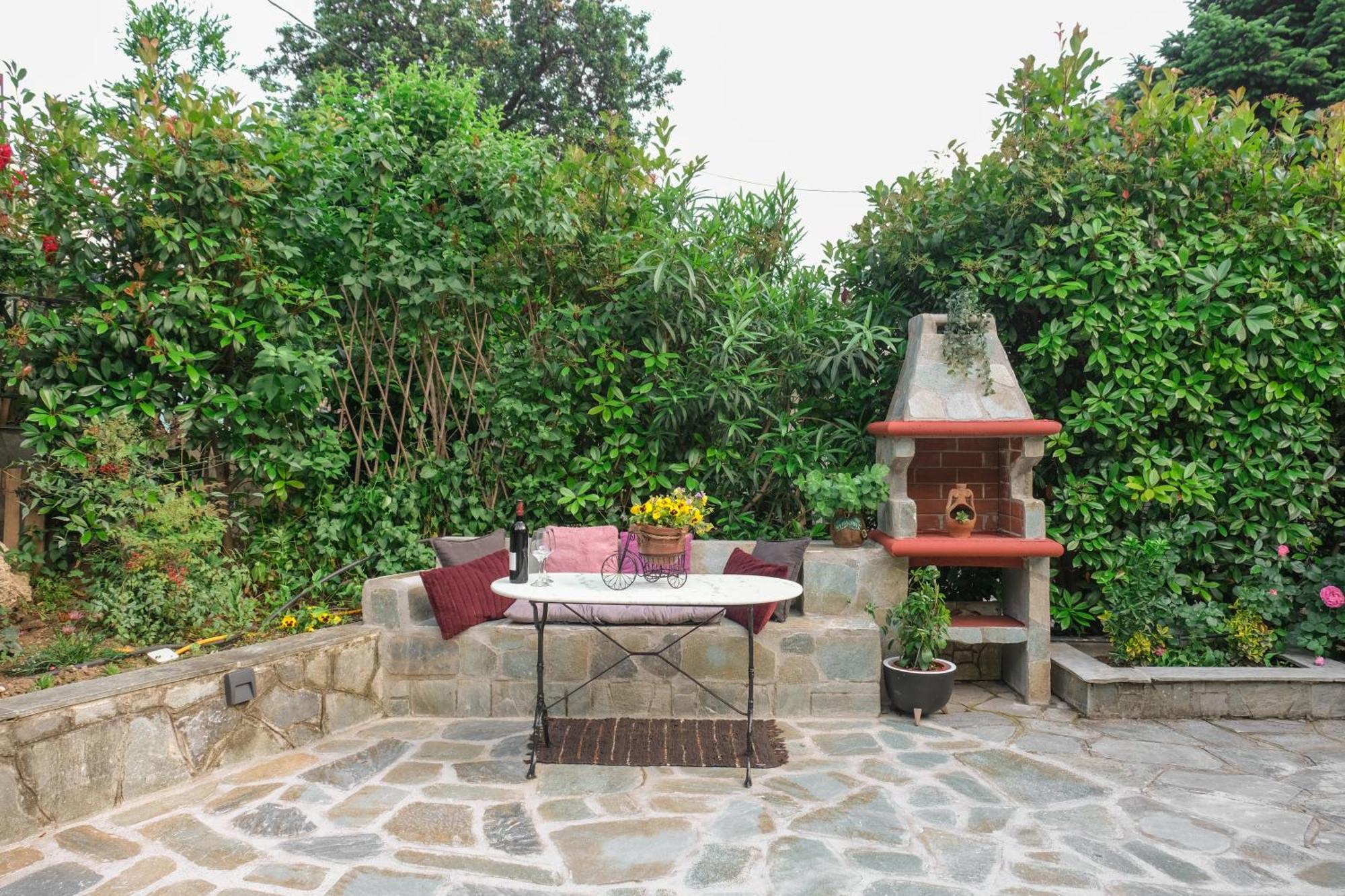 Chara'S Luxury Home Kalambaka Bagian luar foto